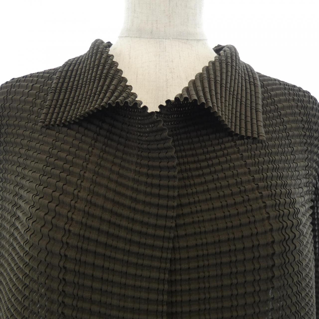 イッセイミヤケ ISSEY MIYAKE IM21FJ403/2 カーディガン