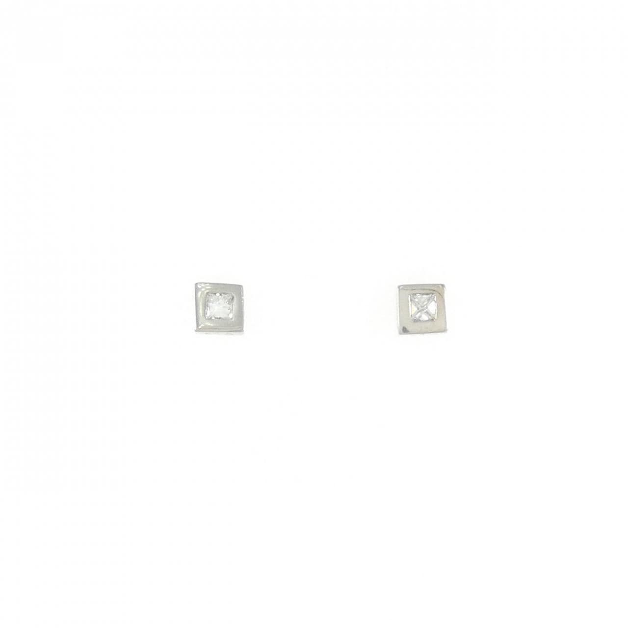 エテ ダイヤモンド ピアス 0.10CT