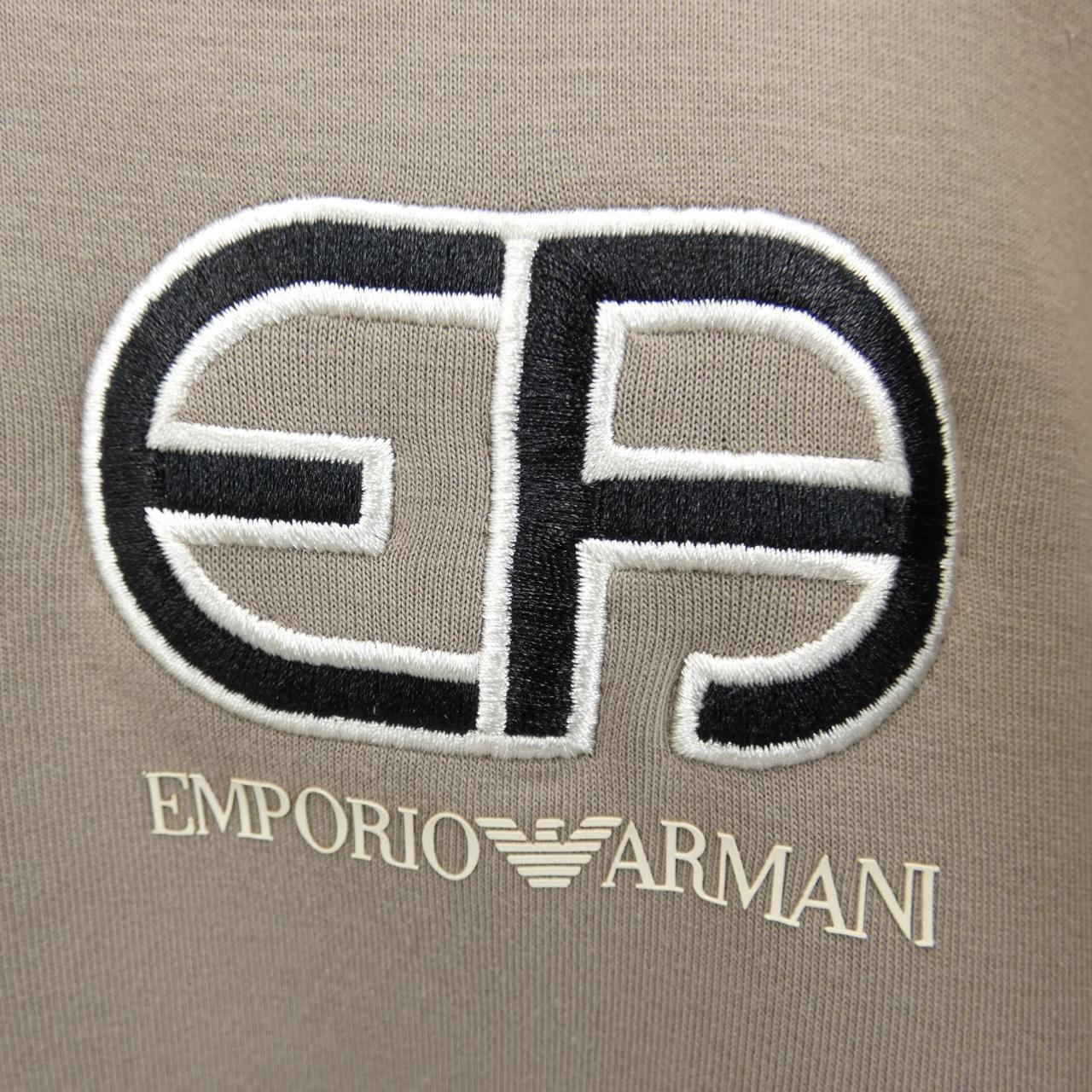 エンポリオアルマーニ EMPORIO ARMANI パーカー