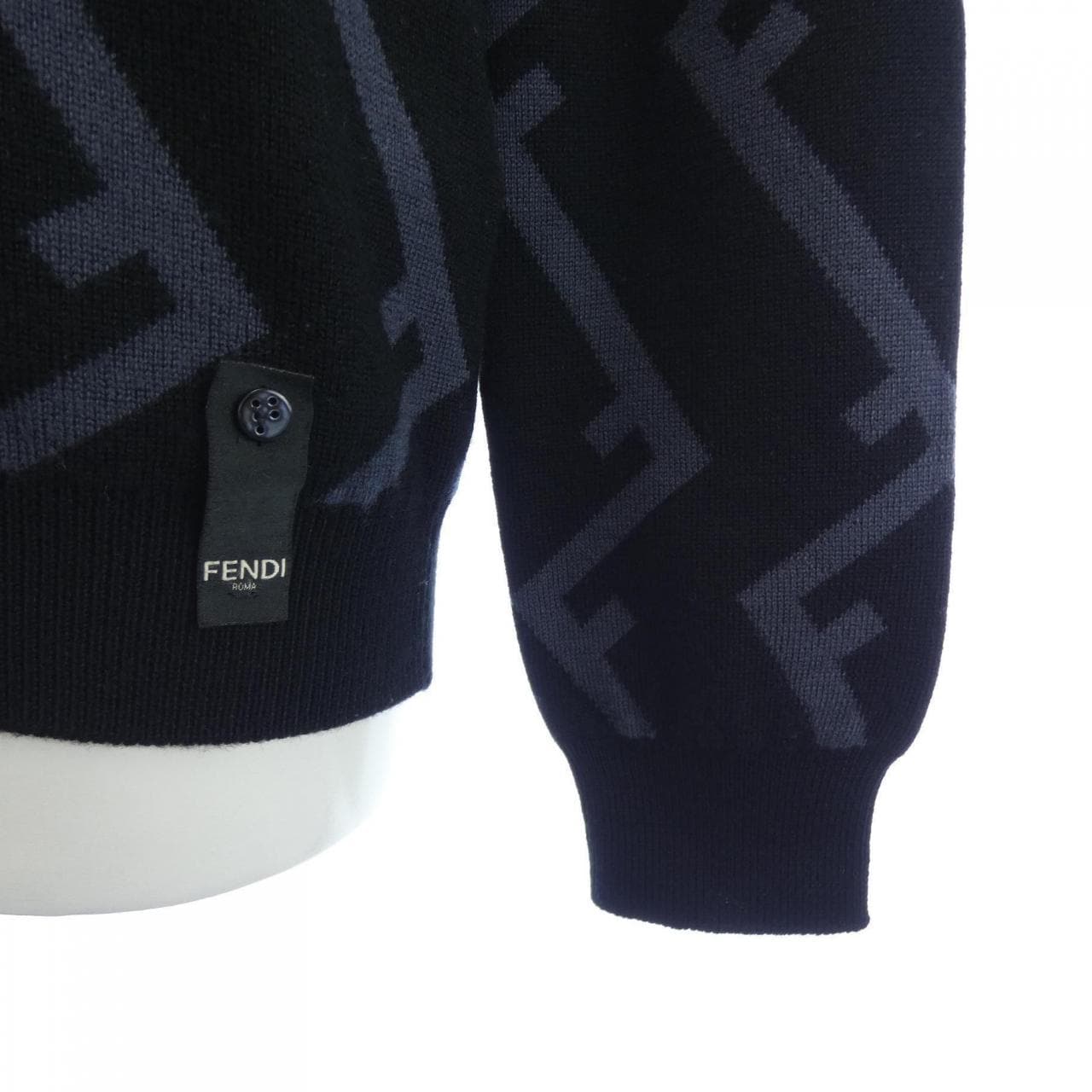 フェンディ FENDI ニット