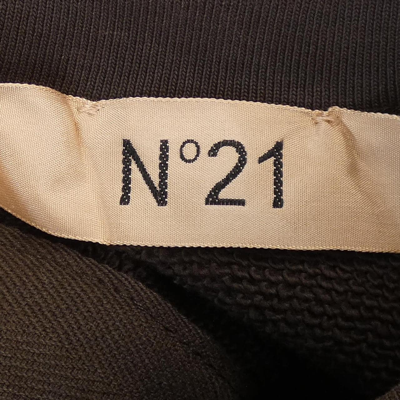 ヌメロヴェントゥーノ N°21 スウェット