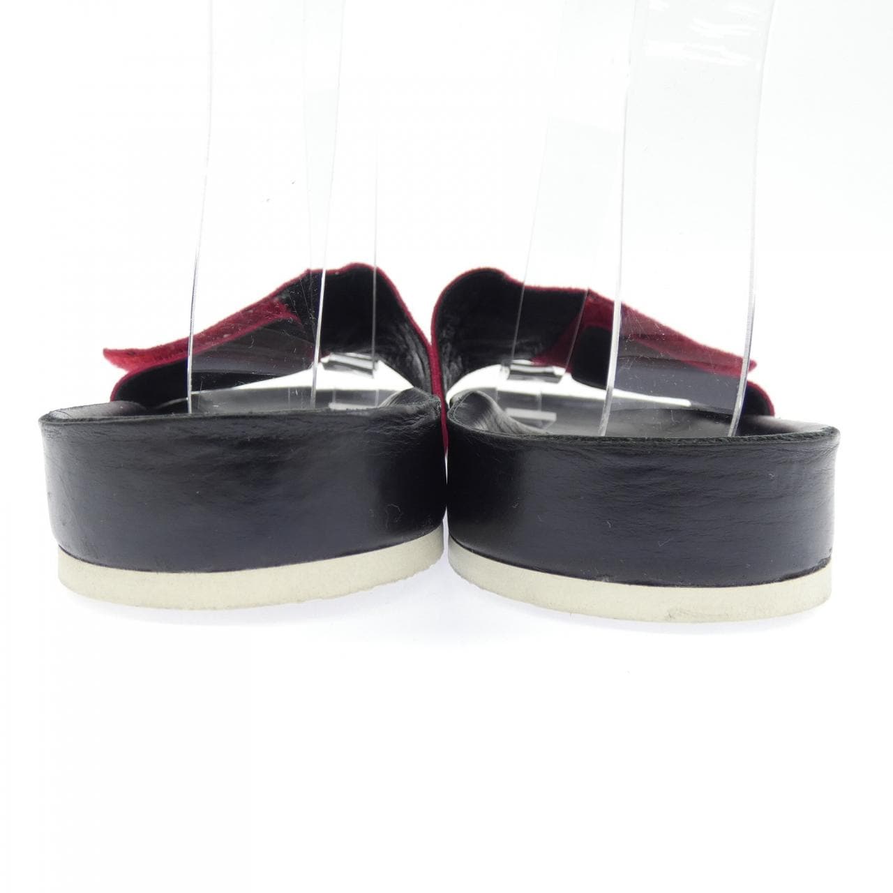 トーガ TOGA サンダル