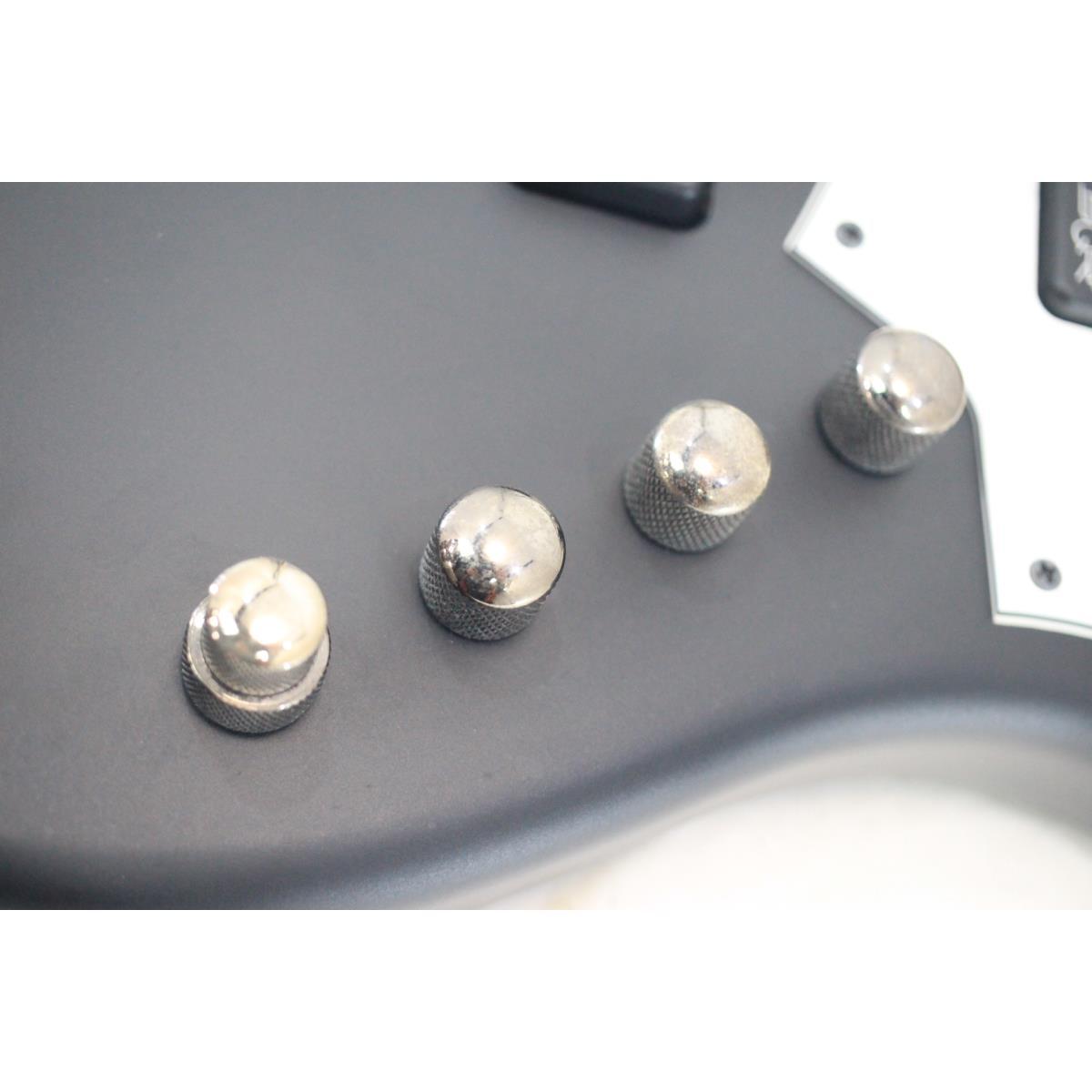 ＳＱＵＩＥＲ　　ＣＯＮＴＥＭＰＯＲＡＲＹ　ＡＣＴＩＶＥ　ＪＢ