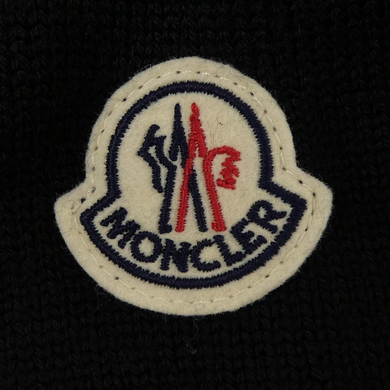 【新品】モンクレール MONCLER 20919B00027 M1131 ダウンジャケット