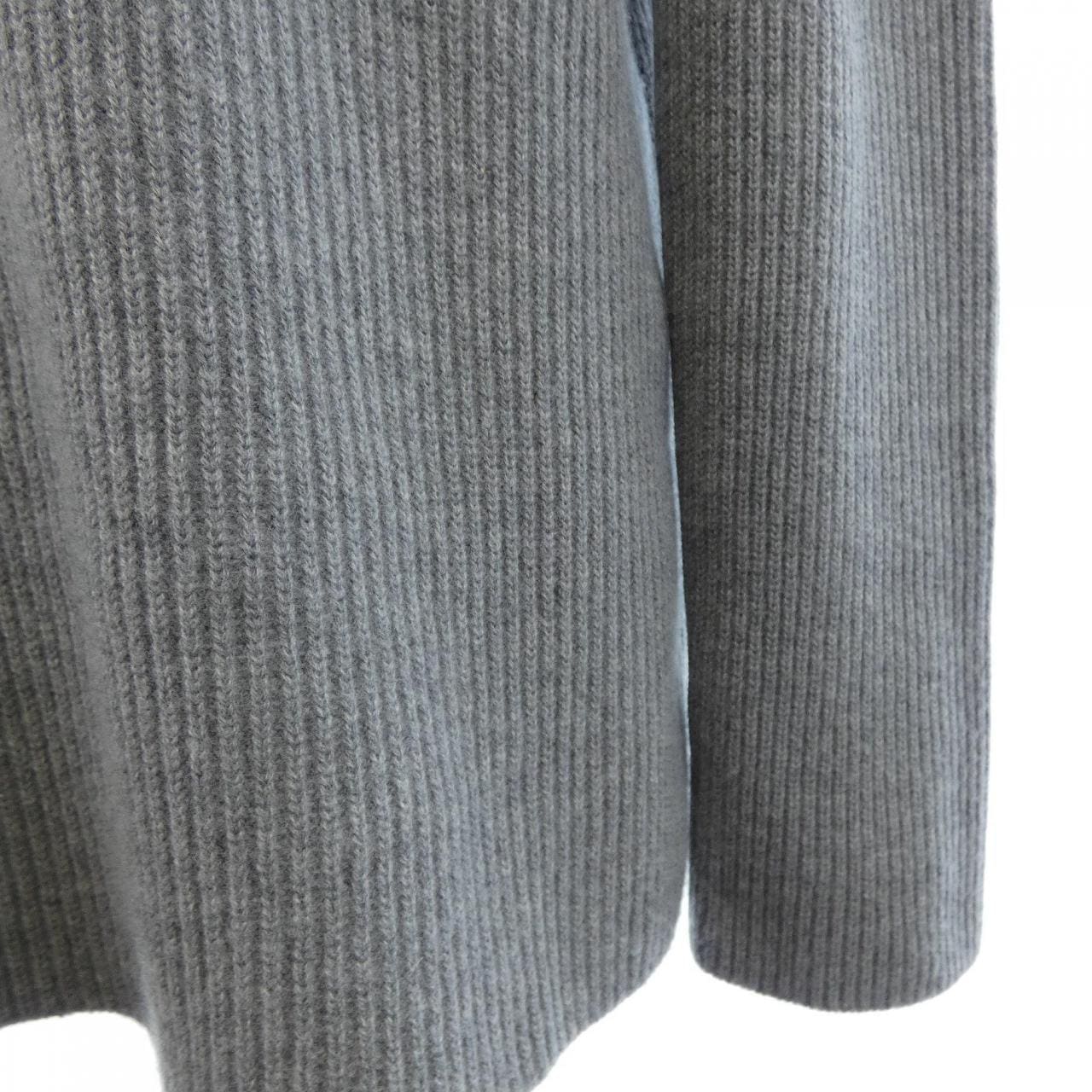 ロエベ LOEWE H526Y14KH5 ニット