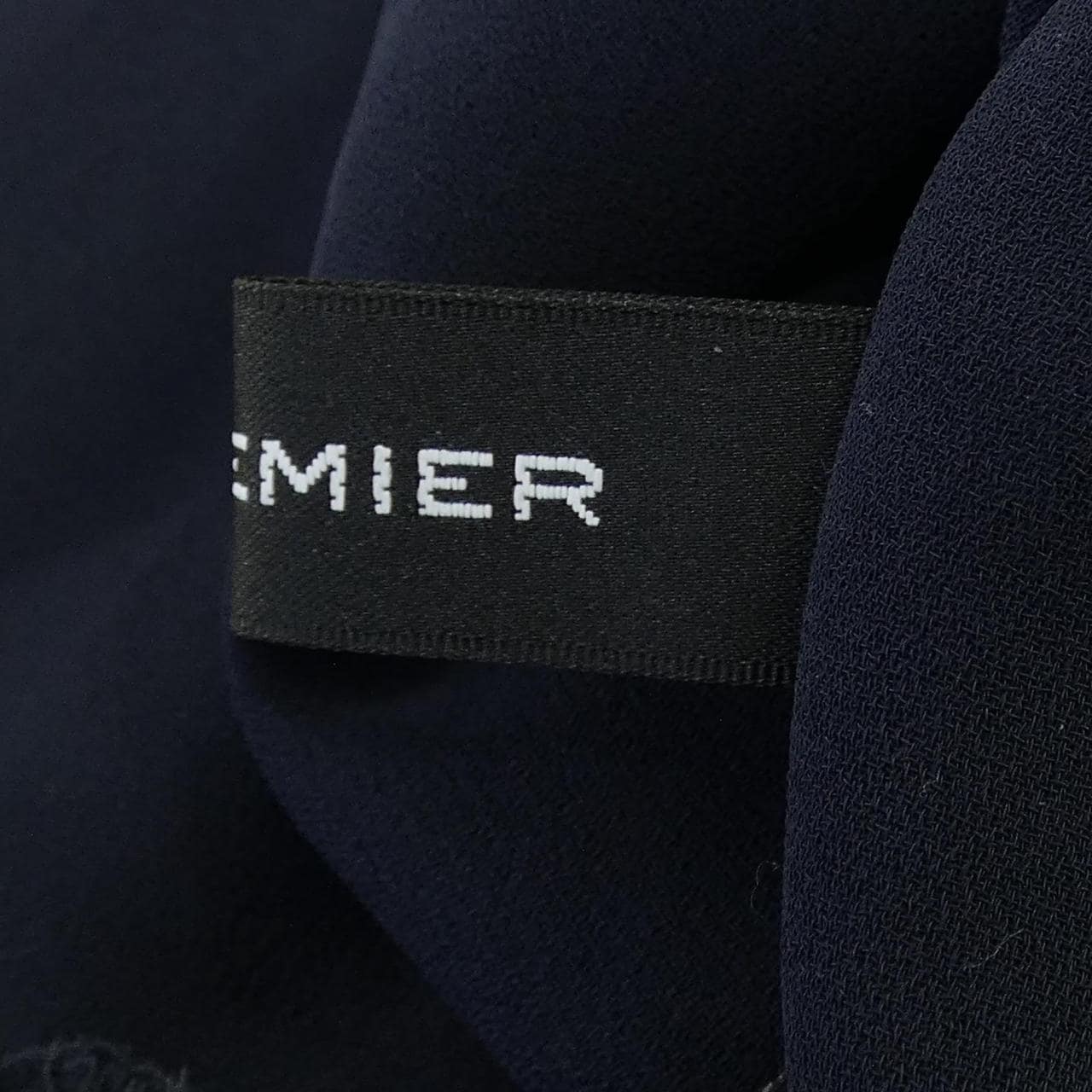 エムプルミエ M-Premier トップス