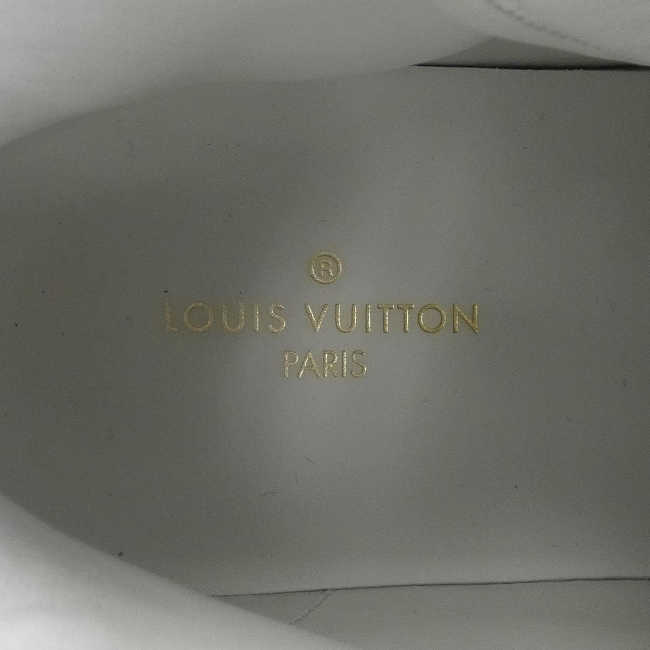 ルイヴィトン LOUIS VUITTON スニーカー