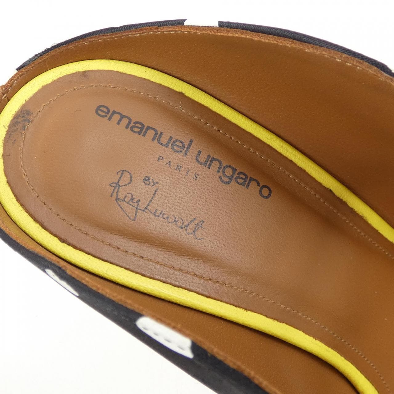 emanuel ungaro シューズ