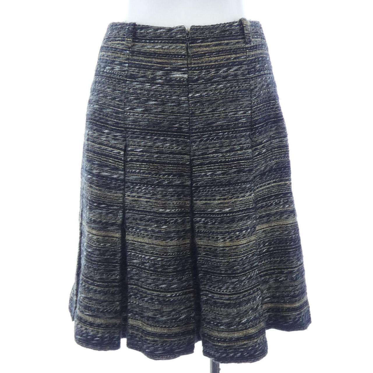 【ヴィンテージ】シャネル CHANEL P26746V17014 05A. スーツ