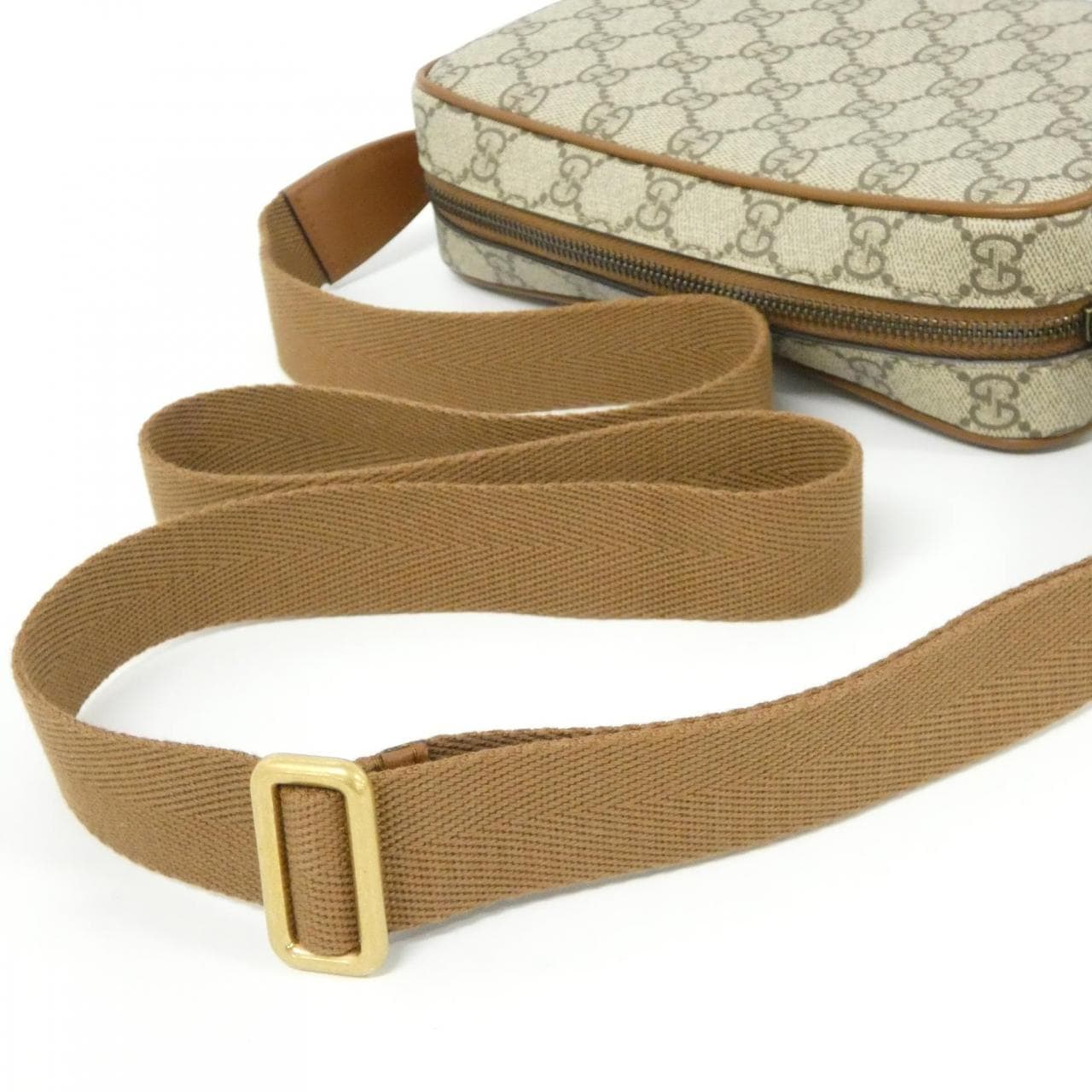 グッチ GG EMBLEM 821216 FAED3 ショルダーバッグ