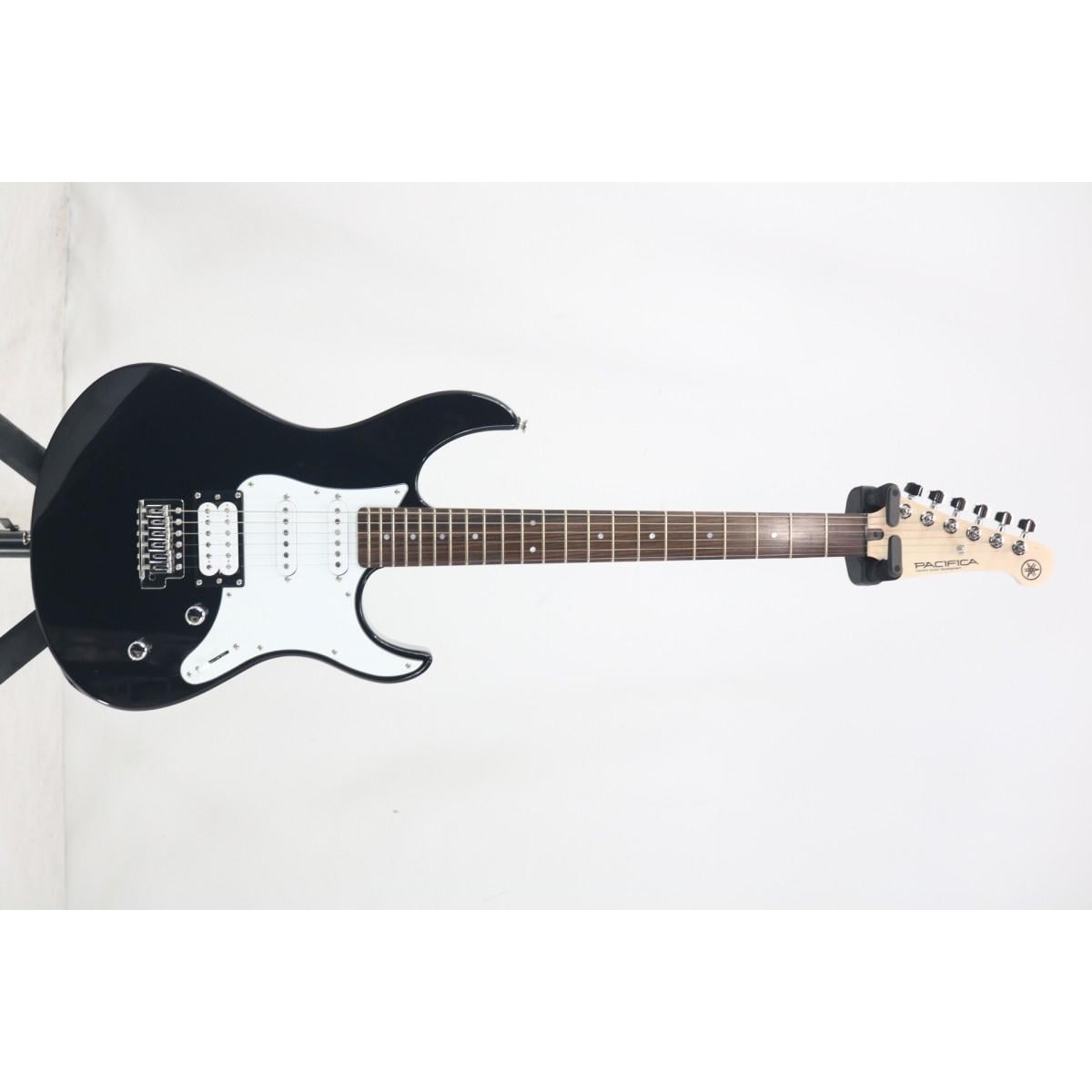 [BRAND NEW] YAMAHA PAC112V BL