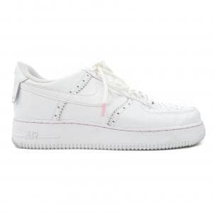 ナイキ NIKE スニーカー
