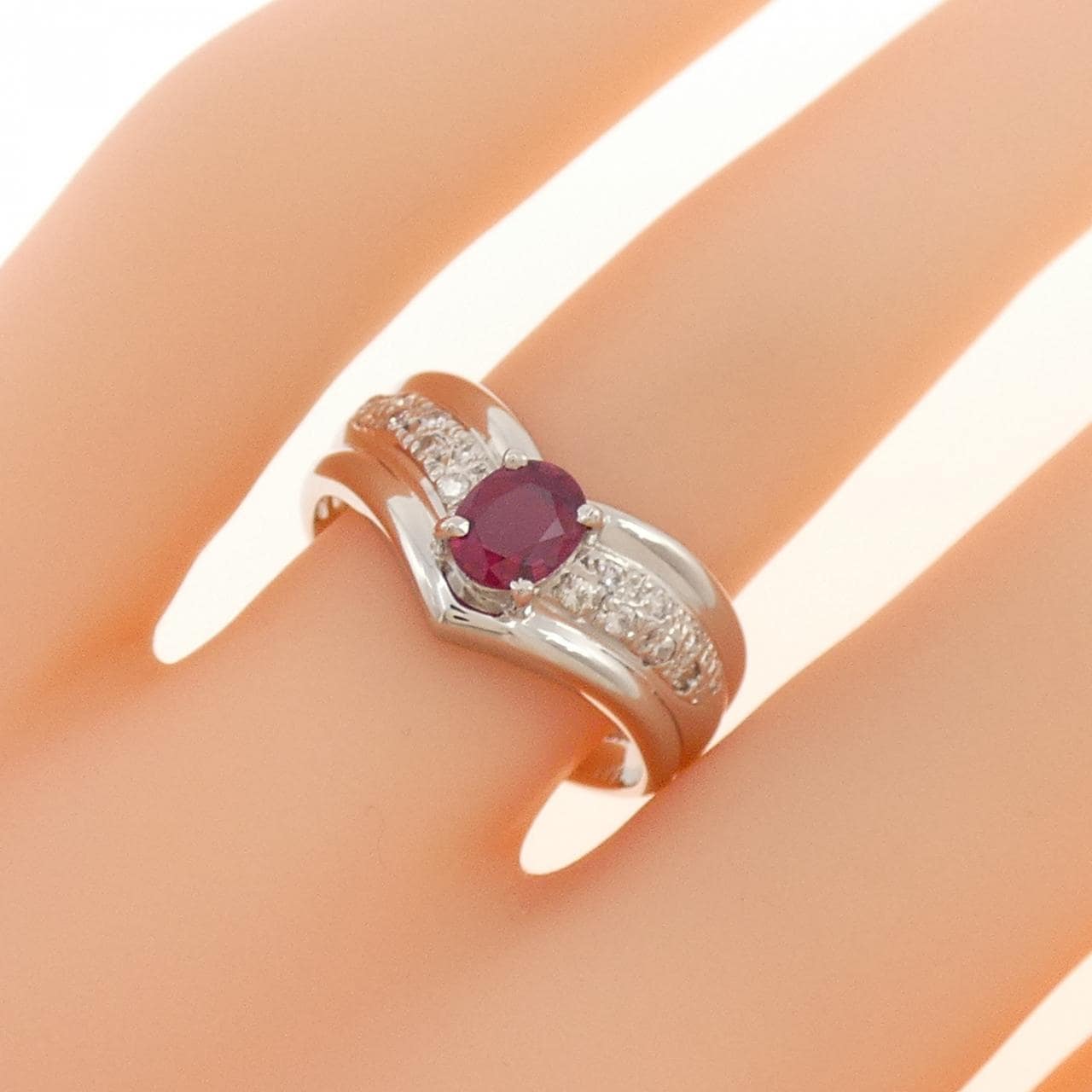 PT900 ルビー リング 0.38CT