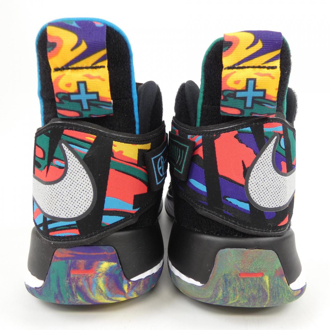 ナイキ NIKE CQ6422-001 スニーカー