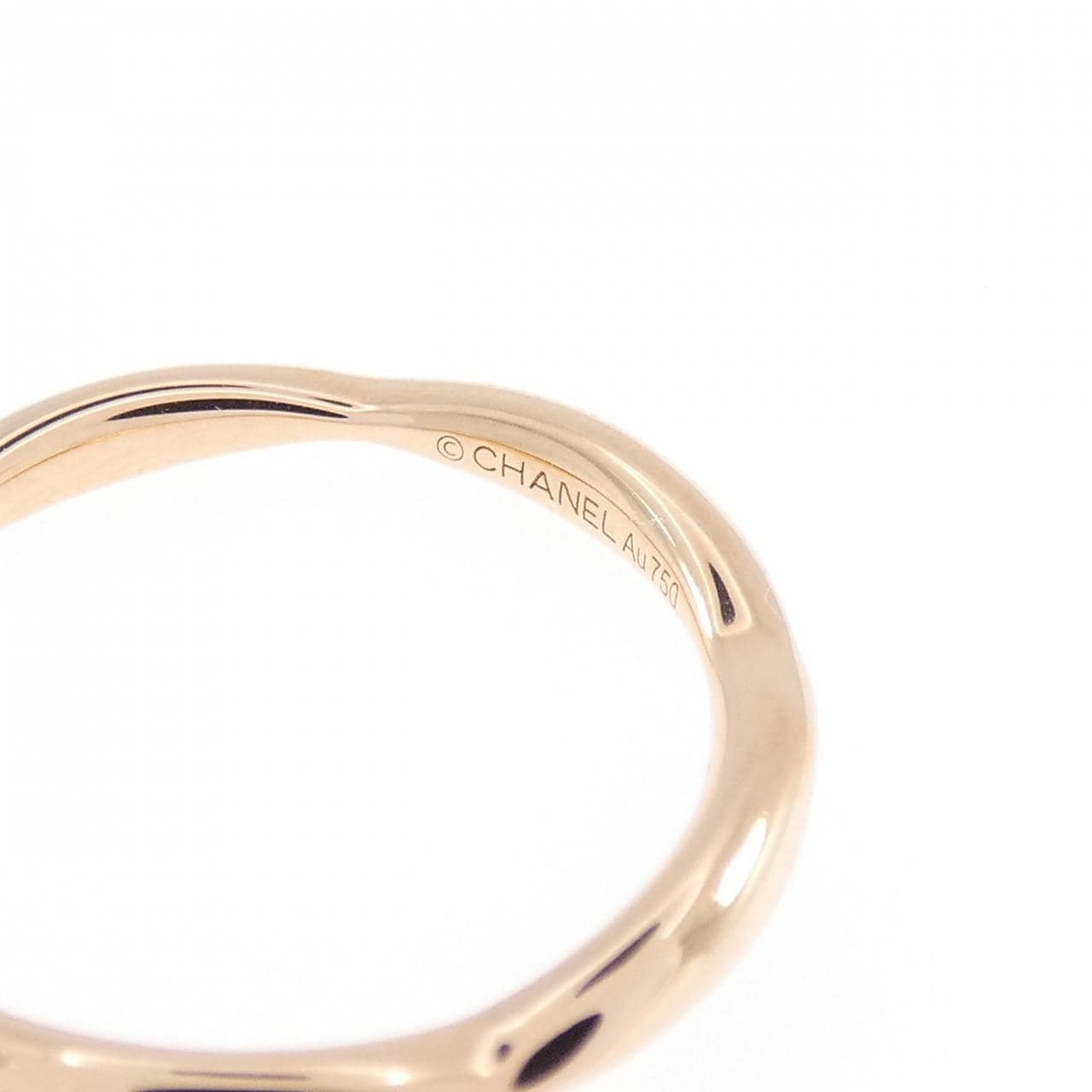 シャネル カメリア ハーフエタニティ リング