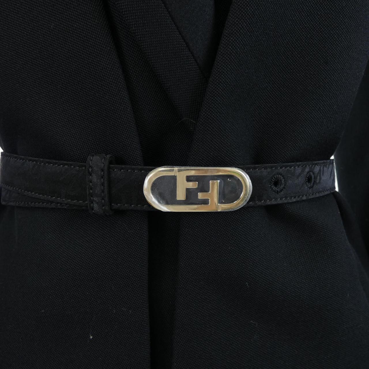 フェンディ FENDI FJ7247 AHLA ジャケット