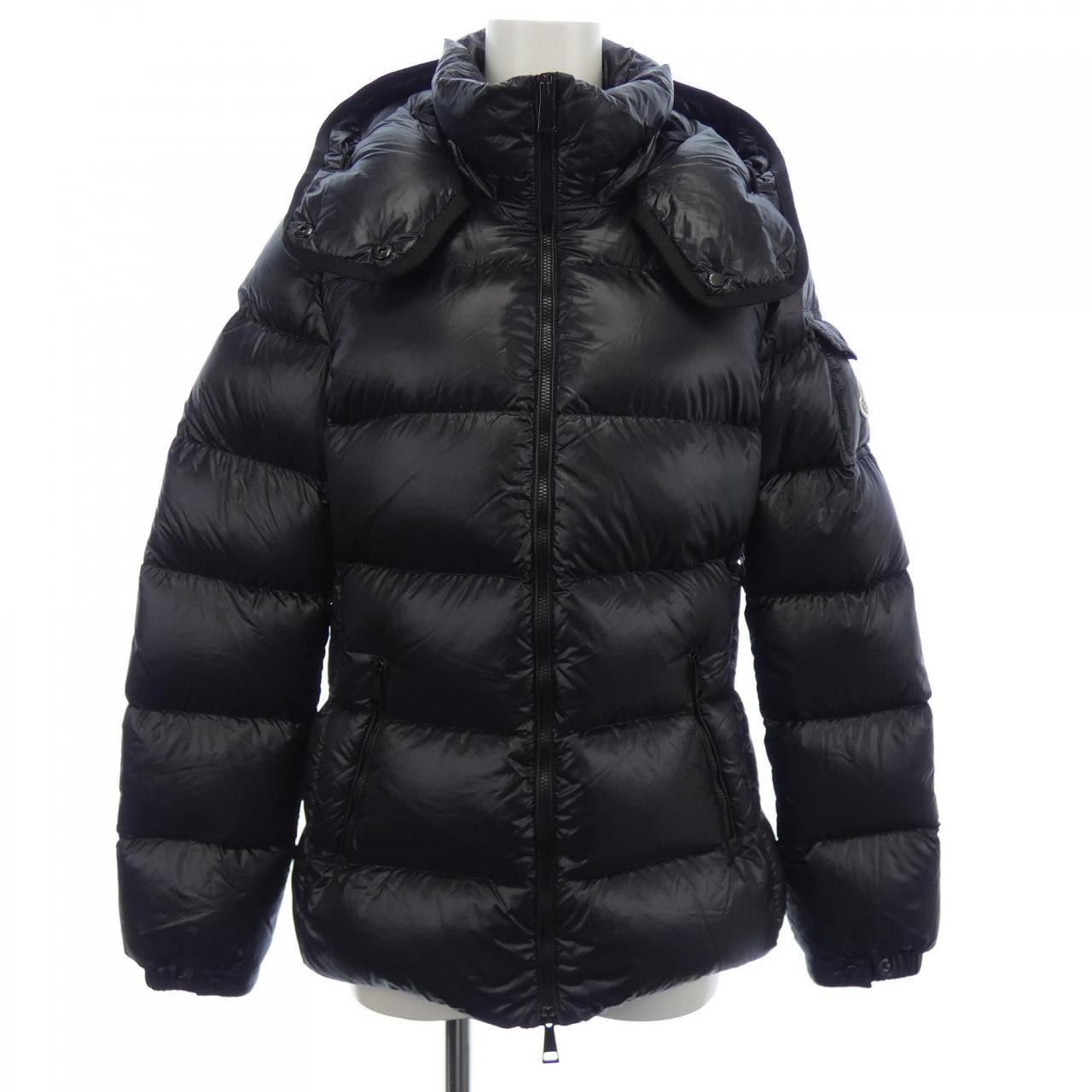 モンクレール MONCLER ダウンジャケット