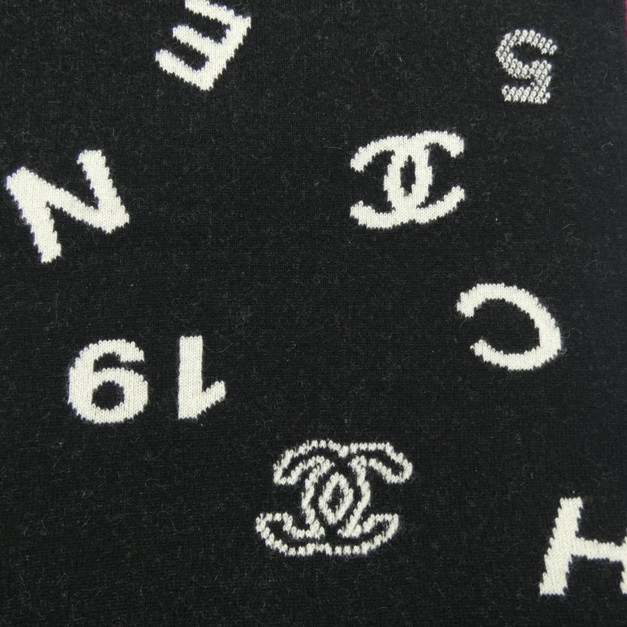 シャネル CHANEL AA9262B13359 23A MUFFLER