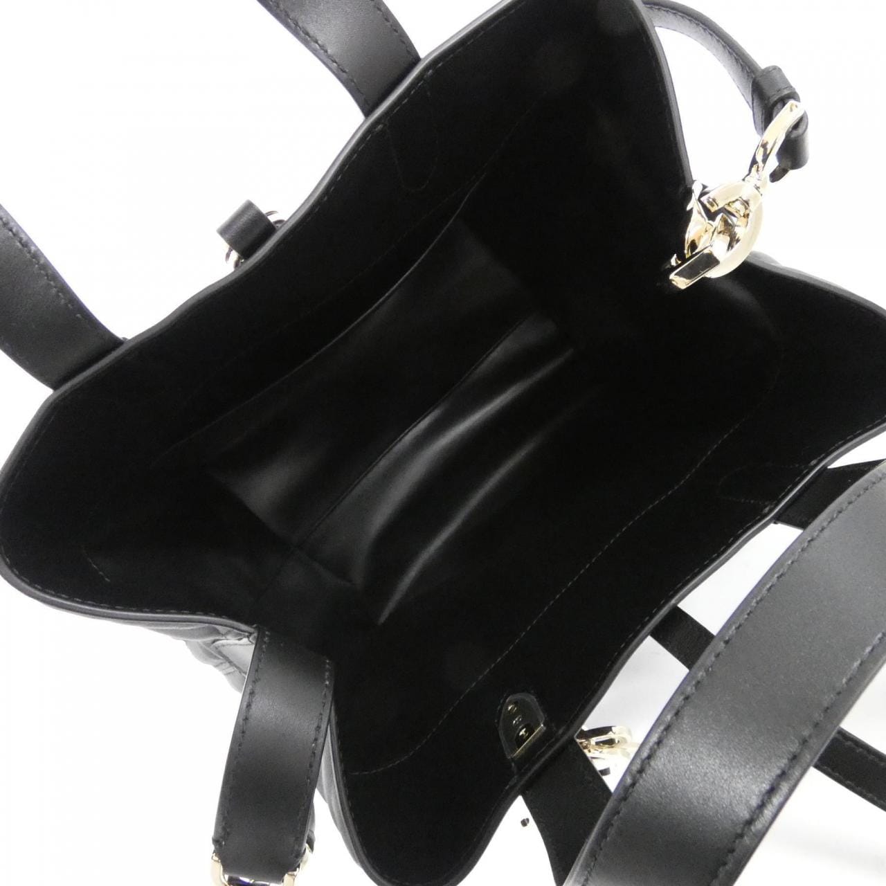 クリスチャンディオール ディオール トゥジュール ミディアム M2836OSNW バッグ