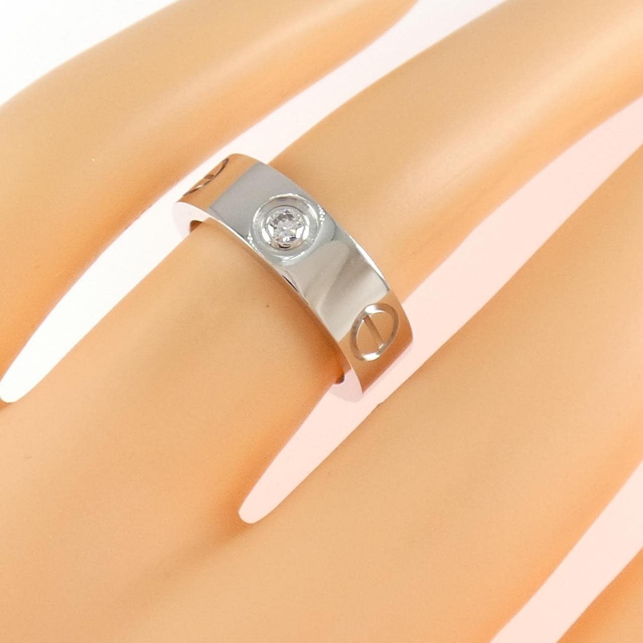 カルティエ ラブ ハーフダイヤ リング