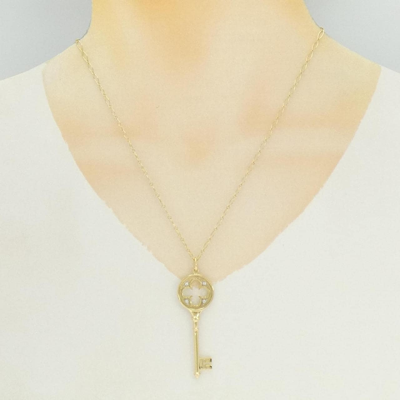 ティファニー クォーターフォイル キー ネックレス