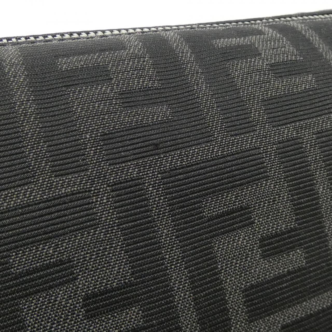 フェンディ 7VA526 AG0M ウエストバッグ