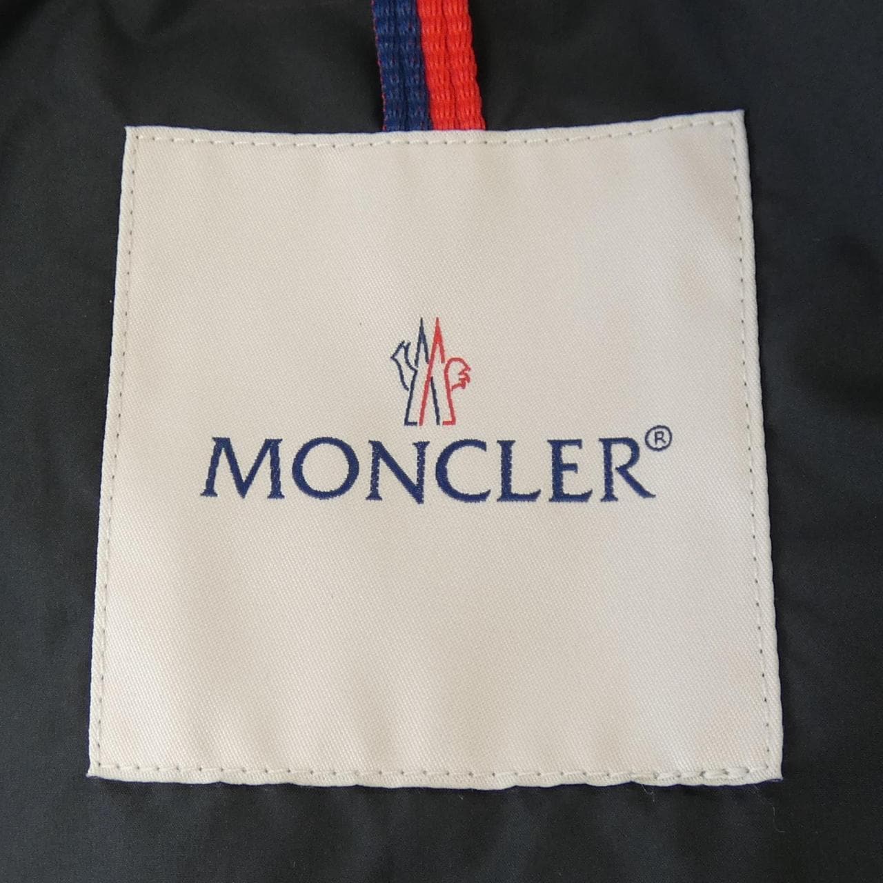 【新品】モンクレール MONCLER LAVERAET ダウンジャケット