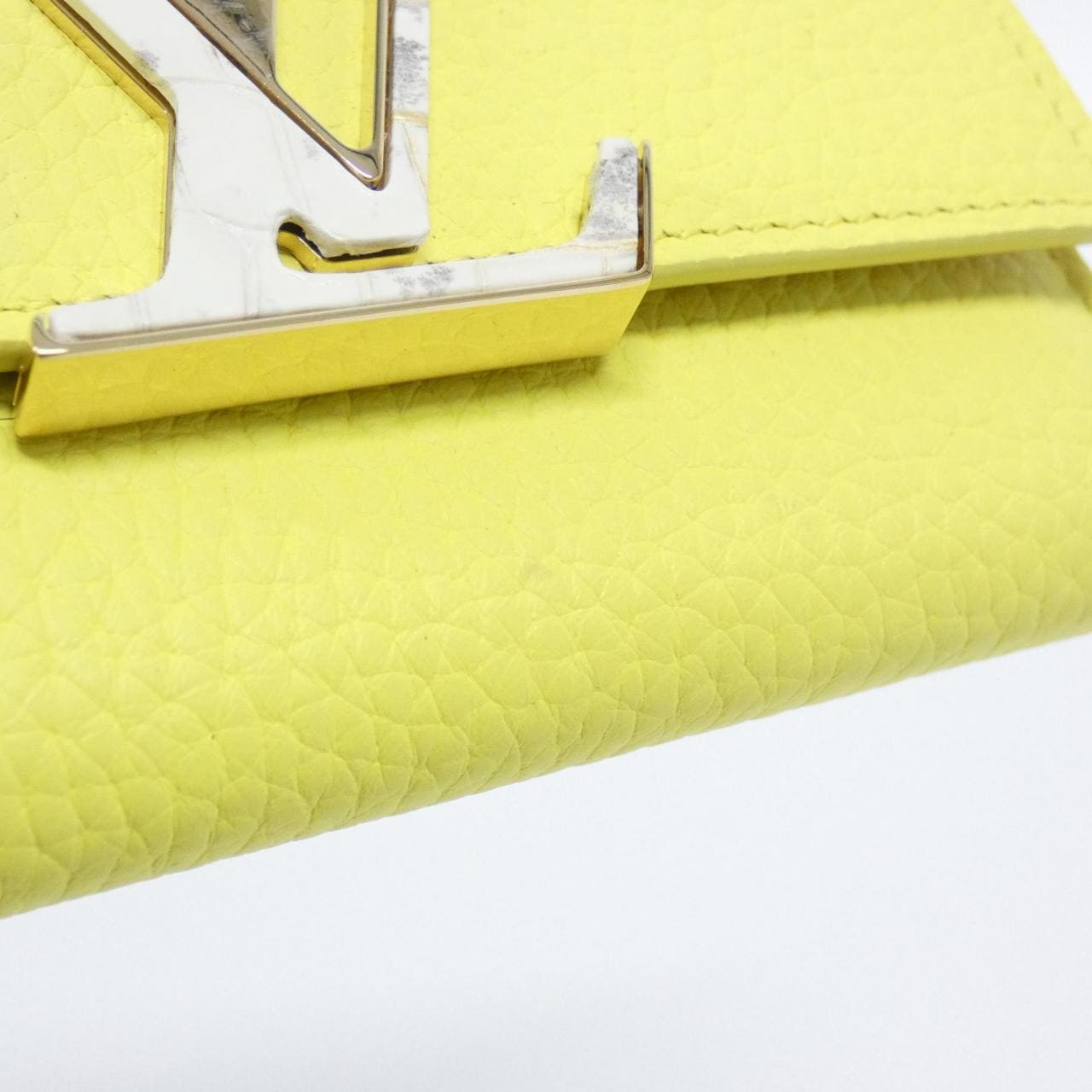 ルイヴィトン エキゾチック レザー ポルトフォイユ カプシーヌ コンパクト N89225 財布