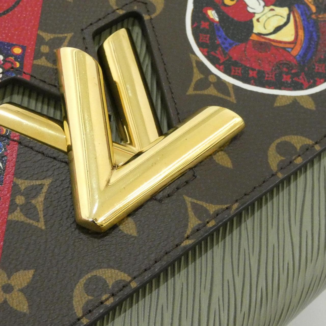 ルイヴィトン モノグラム(カブキ) ツイスト M43497 ショルダーバッグ