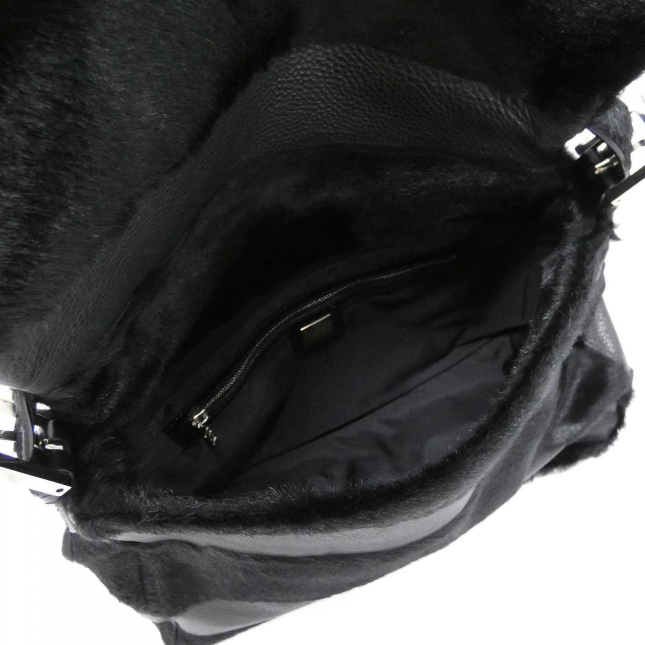 【ヴィンテージ】フェンディ マンマ バゲット 26325 ショルダーバッグ