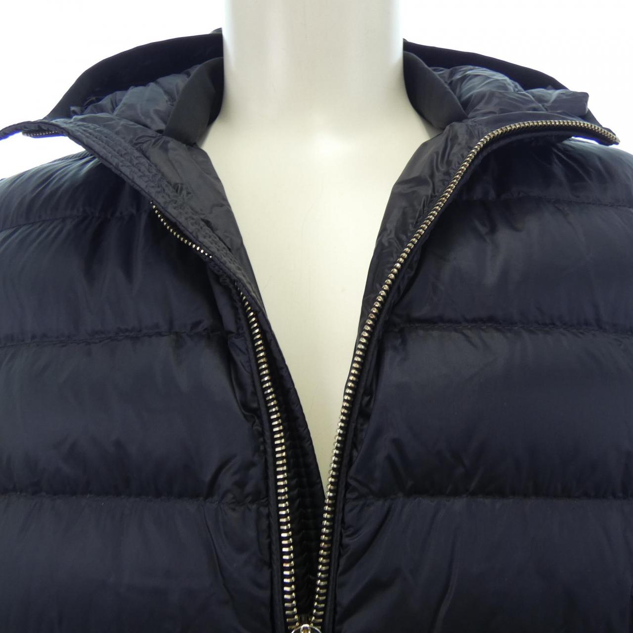 MONCLER蒙克勒羽絨服
