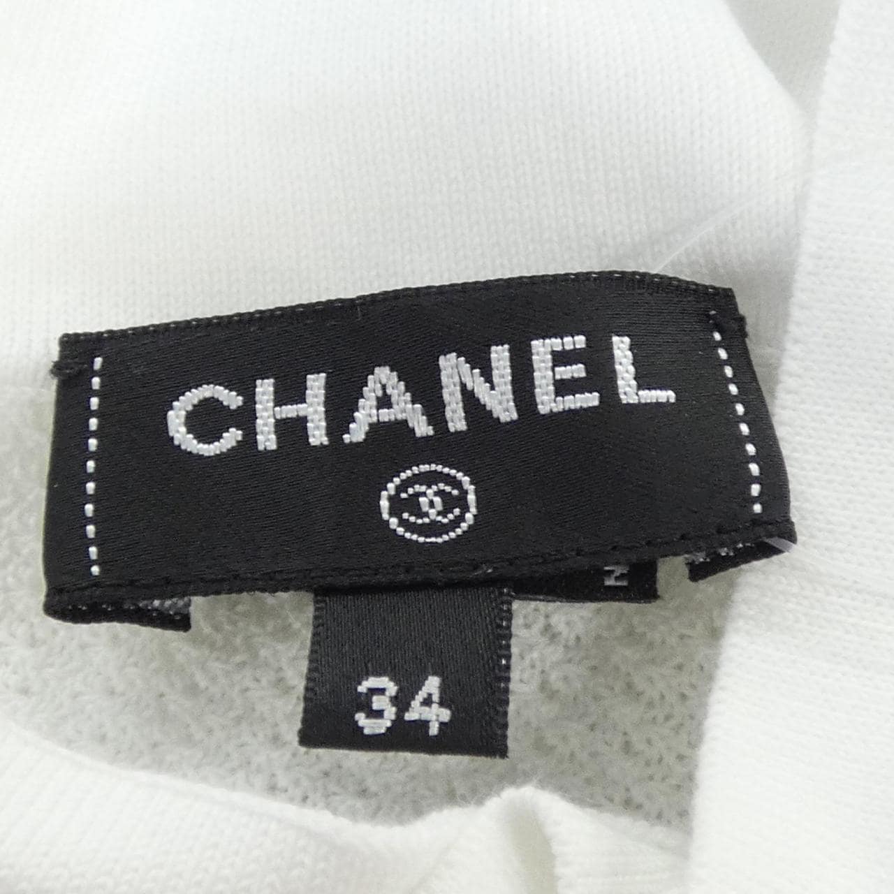 シャネル CHANEL P73461K10533 22B トップス