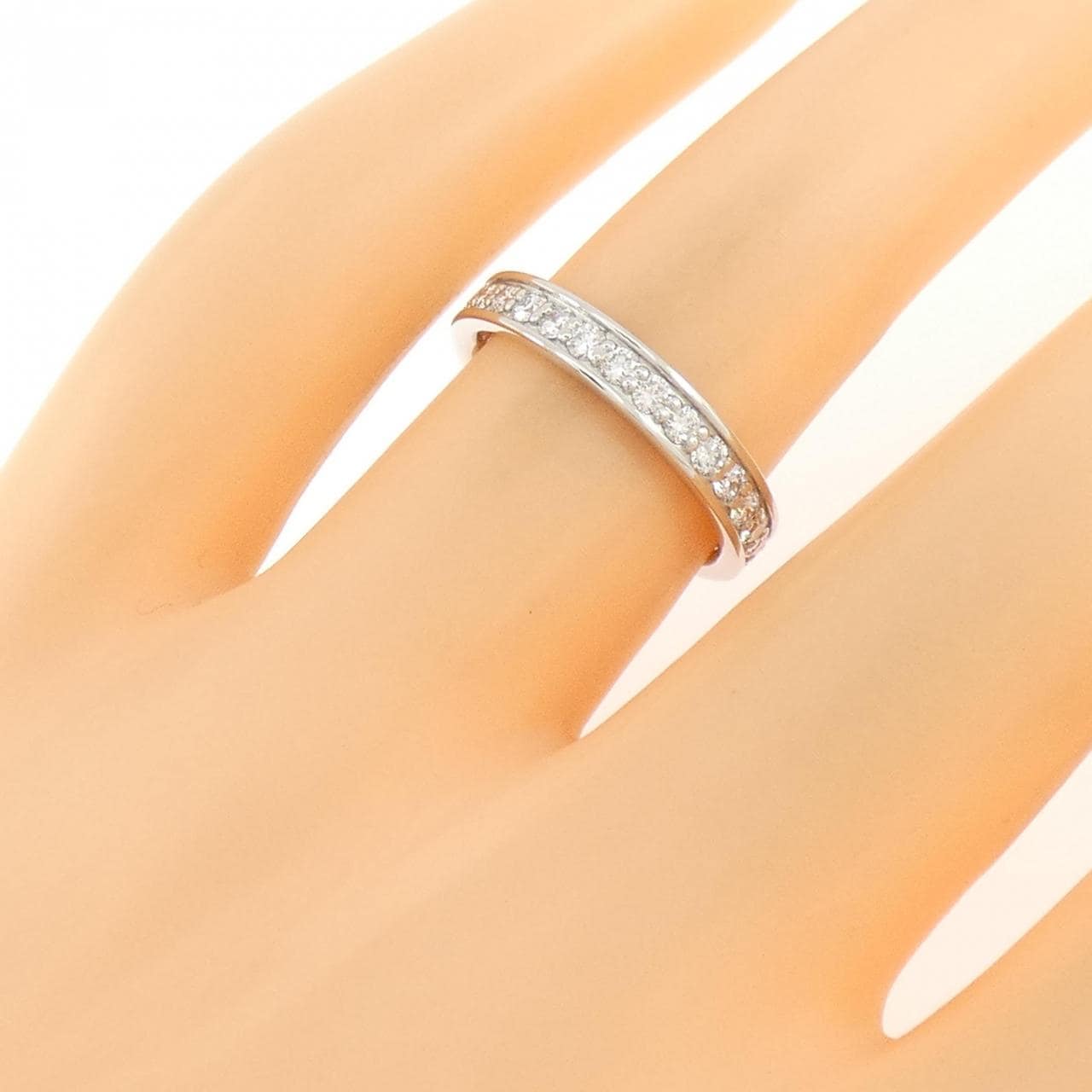 PT950 フルエタニティ ダイヤモンド リング 0.70CT