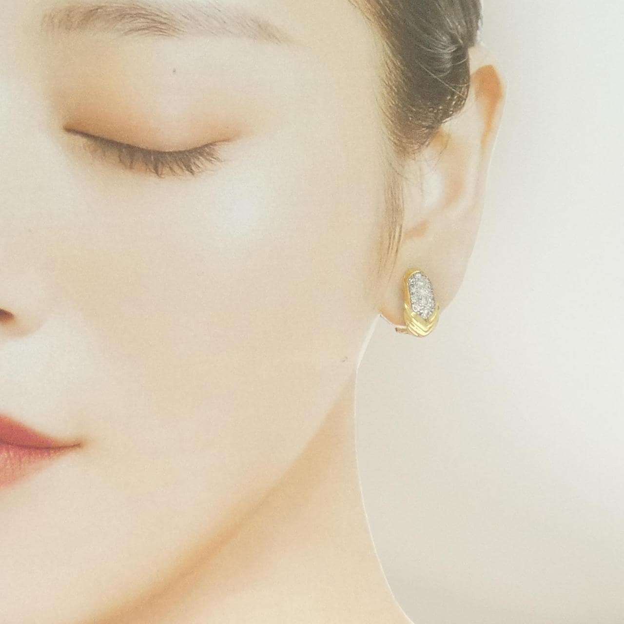 K18YG/K18WG ダイヤモンド ピアス 0.91CT