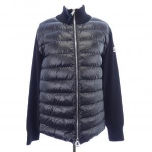 モンクレール MONCLER 10939B00025 ダウンジャケット