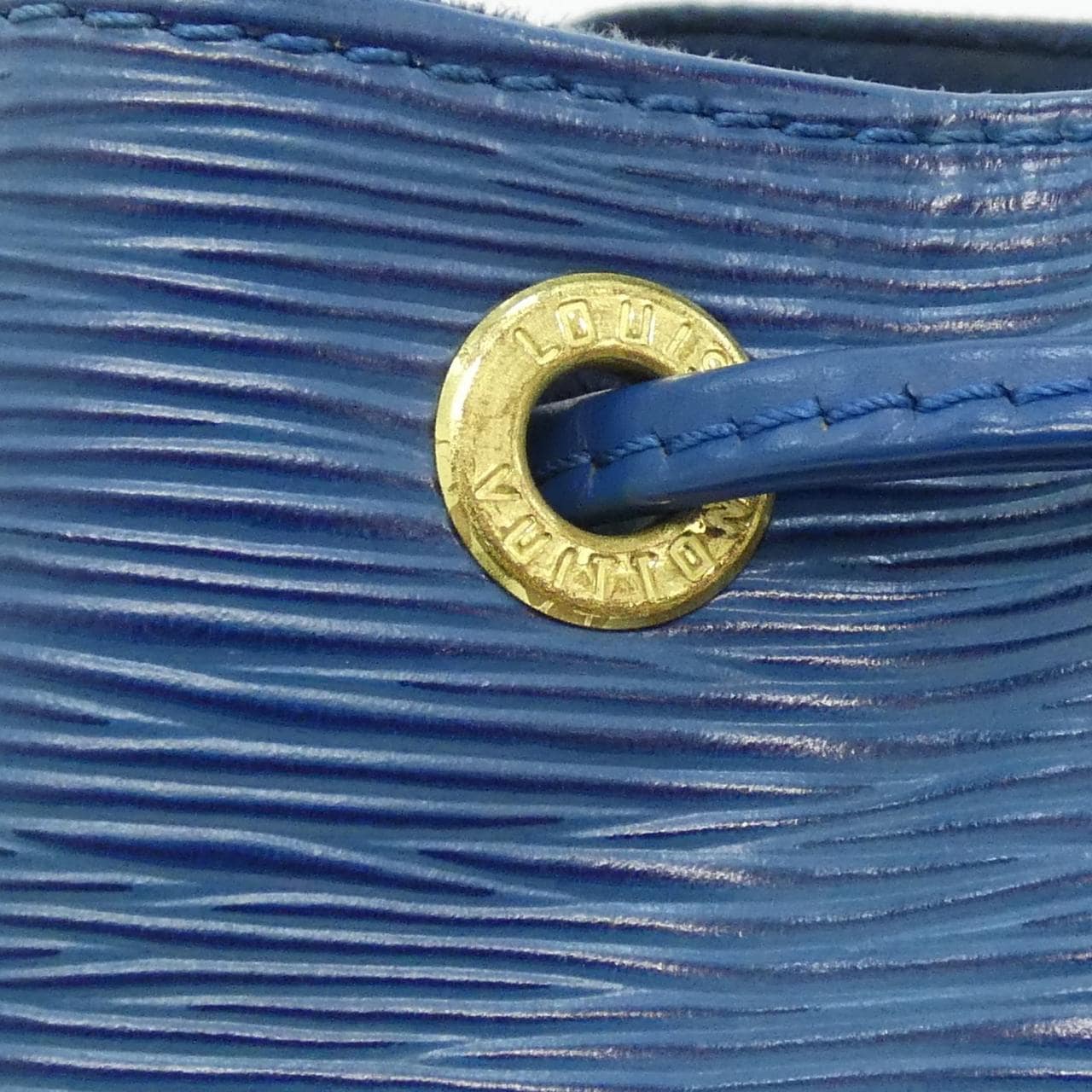 【ヴィンテージ】ルイヴィトン エピ プチ ノエ M44105 ショルダーバッグ