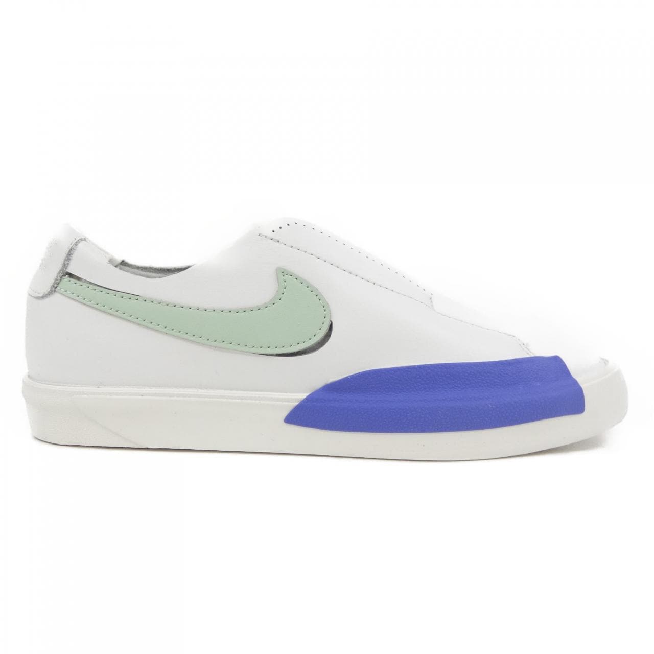 ナイキ NIKE CJ1651-500 スニーカー