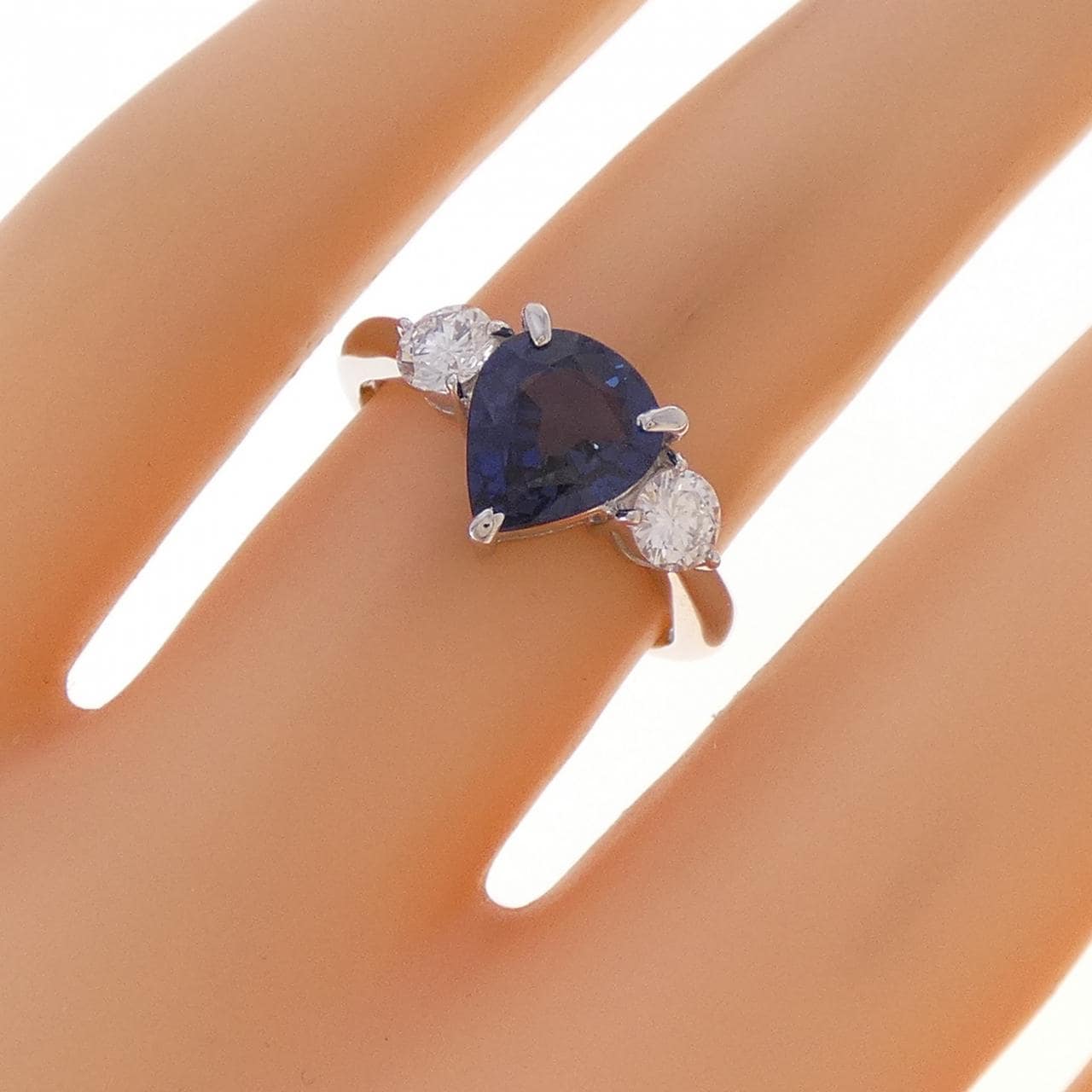 PT900 サファイヤ リング 1.62CT