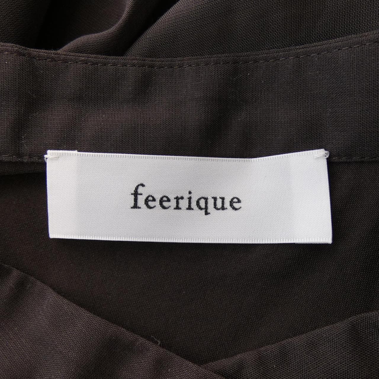 FEERIQUE Tops