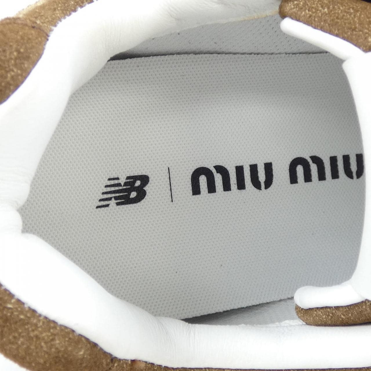 ミュウミュウ MIU MIU NEW BALANCE 5E165E 530 スニーカー
