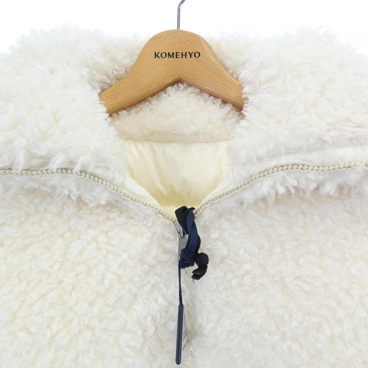 モンクレール MONCLER 899JW BLONVILLE ダウンジャケット