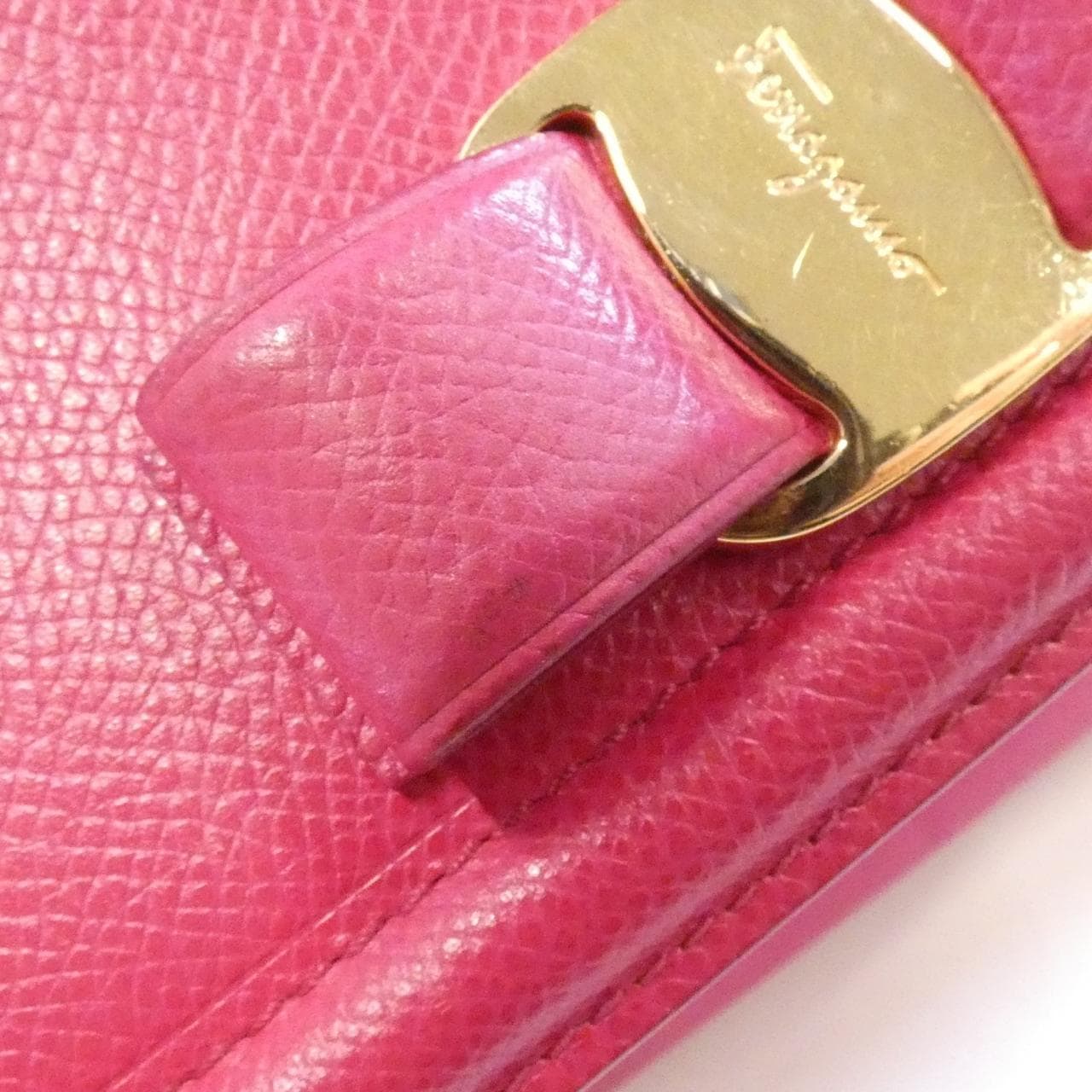 サルヴァトーレフェラガモ 21 G646 バッグ