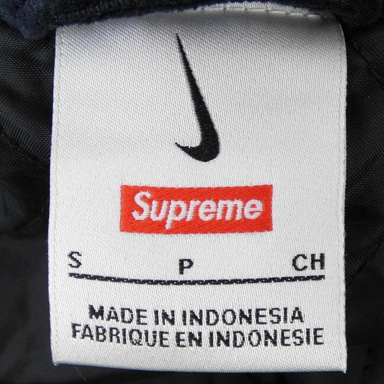 ナイキシュプリーム NIKE×SUPREME DM1772-010 ブルゾン