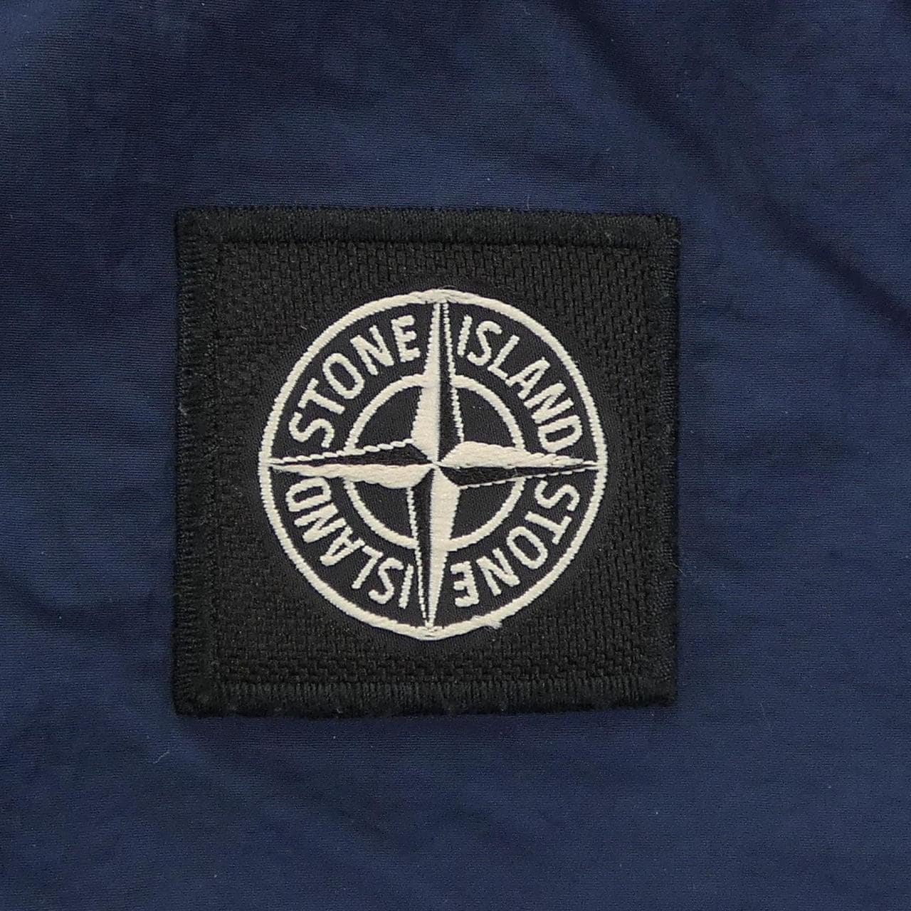 ストーンアイランド STONE ISLAND 7215J03J2 パンツ