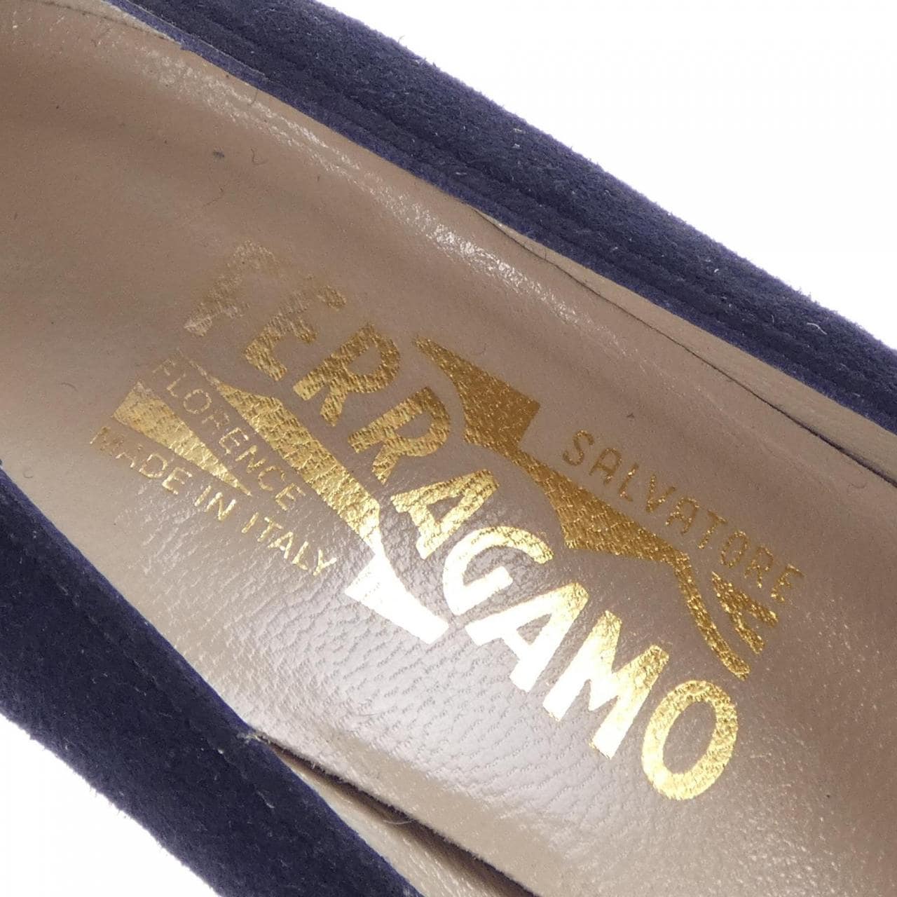 サルヴァトーレフェラガモ SALVATORE FERRAGAMO パンプス