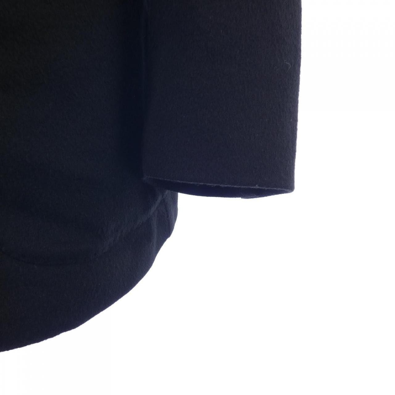 タリアトーレ TAGLIATORE ジャケット