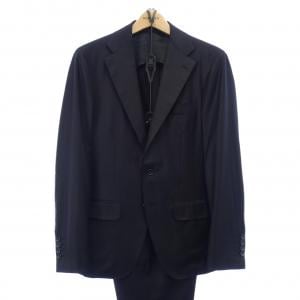 ブリッラ Brilla スーツ