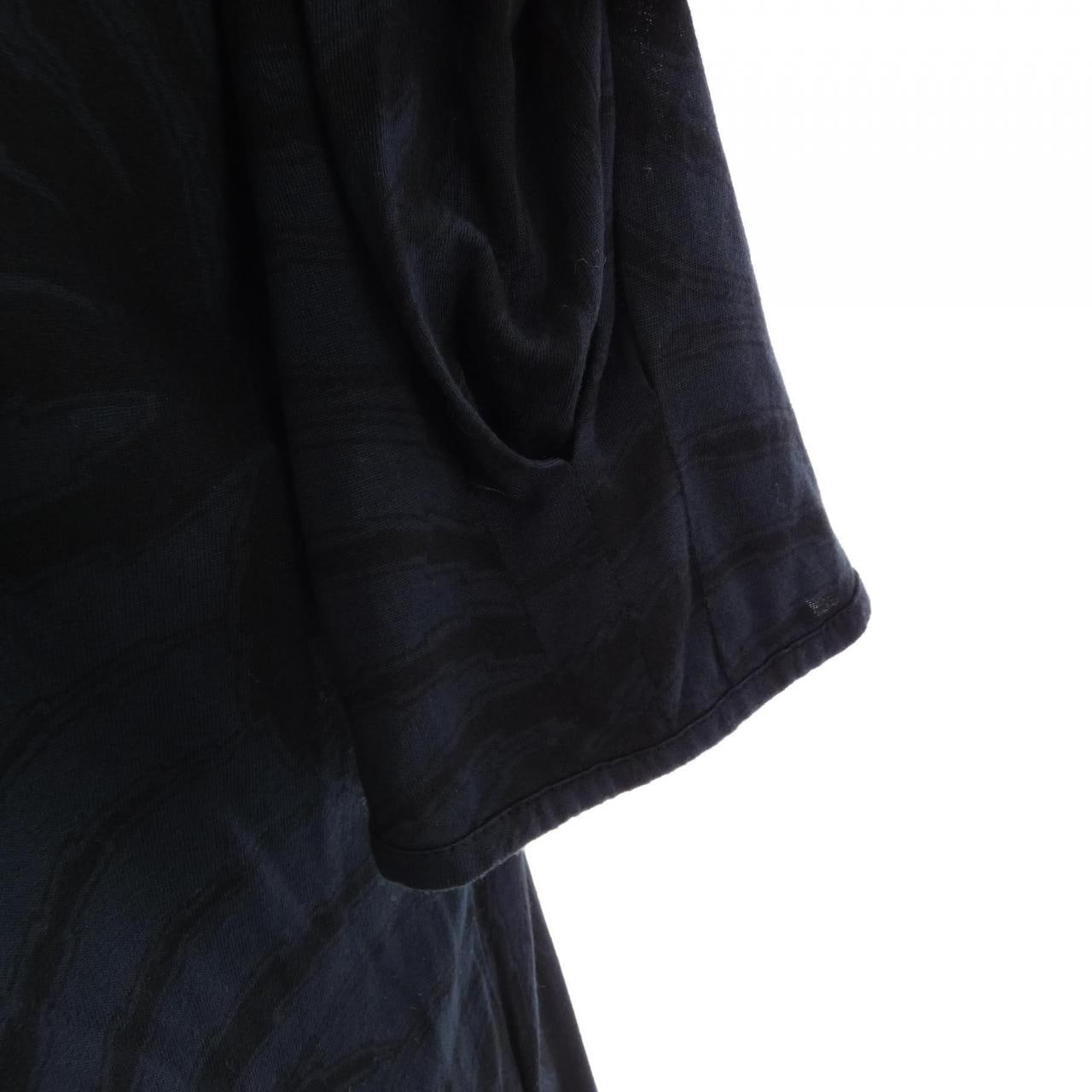 ドリスヴァンノッテン DRIES VAN NOTEN トップス