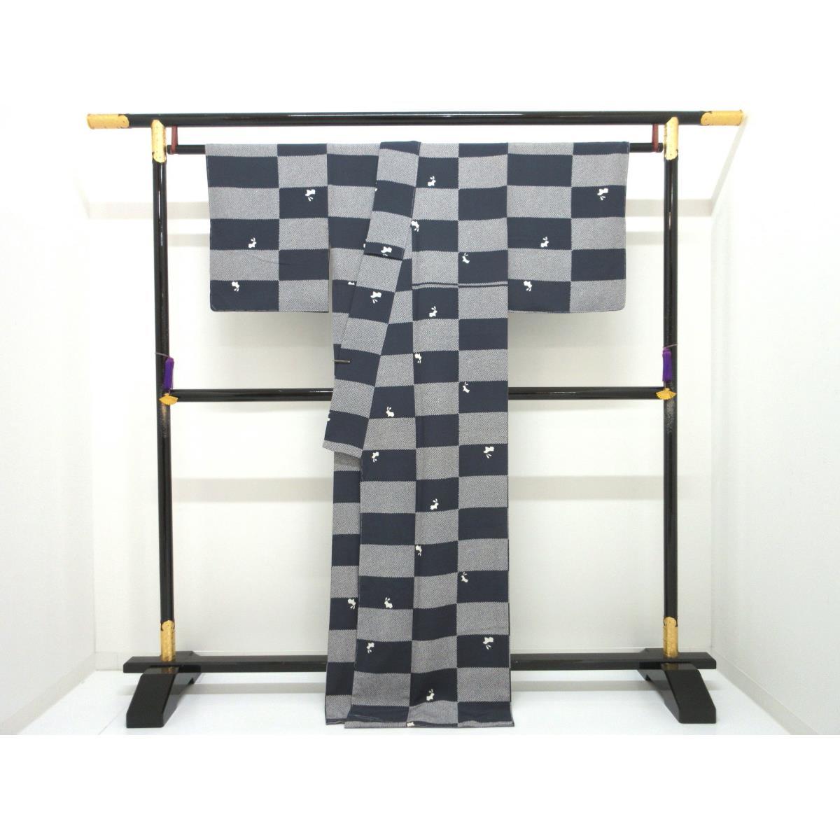 【未使用品】小紋　身幅２Ｌ寸