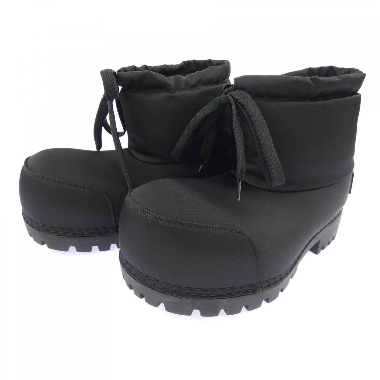 バレンシアガ BALENCIAGA 803768 W4SA1 ブーツ